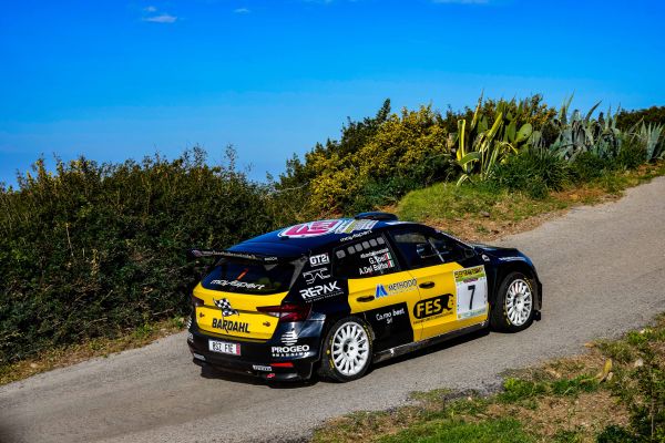 2026-elba-tosi-35FD94F5B4-683E-CE8D-13A0-1B9C2357339F.jpg