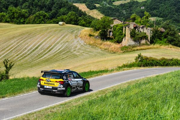 foto-16-06-26-23-58-07-244CC62A47-200E-4F91-08B4-E8083C7DAF53.jpg